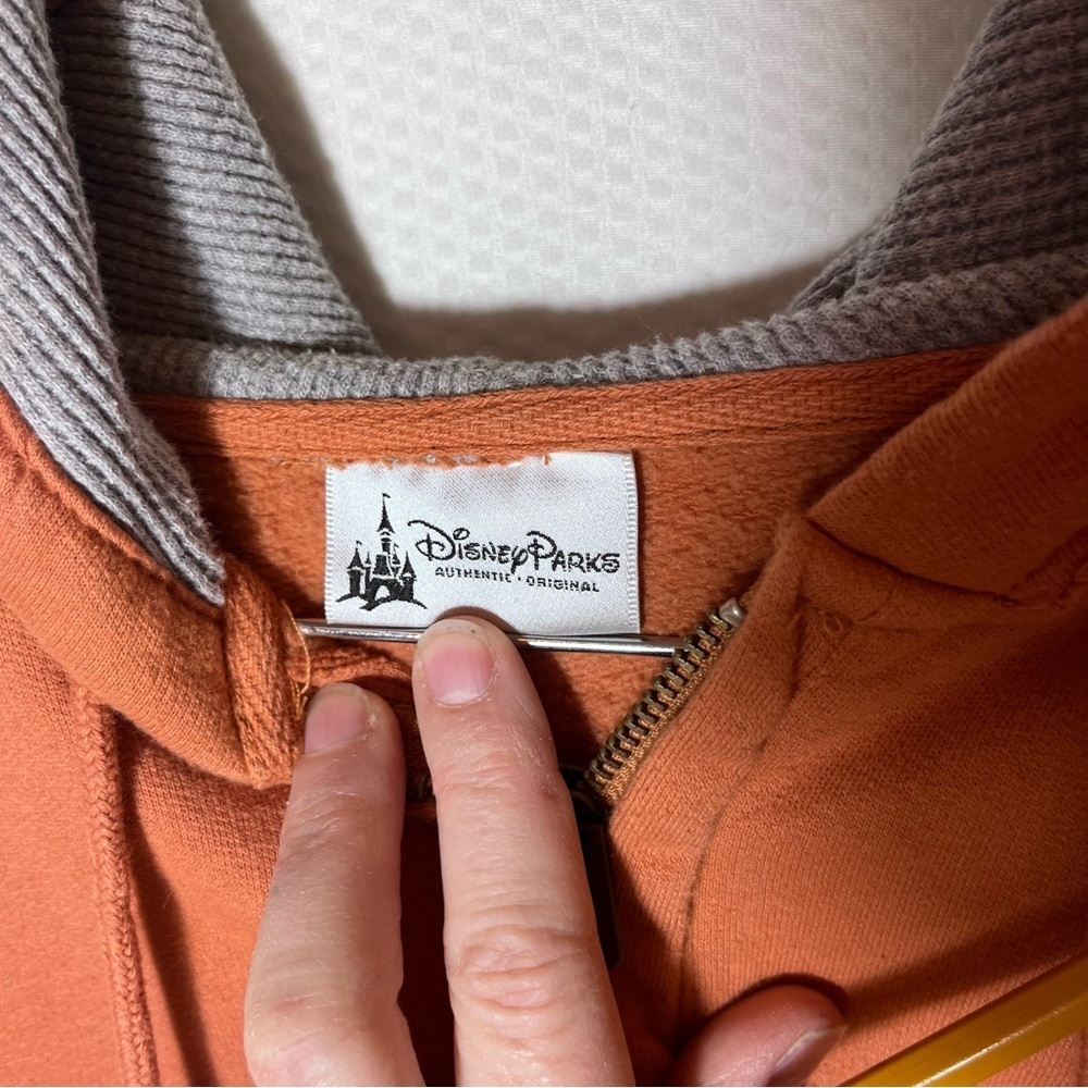 Disney Parks Grizzly Peak River Rafting Co Orange 1/4 Zip Hoodie Pullover Large - Picture 9 of 11